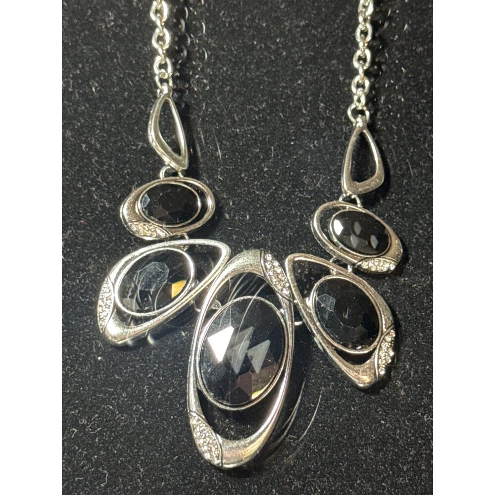 Paparazzi Silver & Black Faceted Stone Necklace & Earrings Set - Picture 4 of 8
